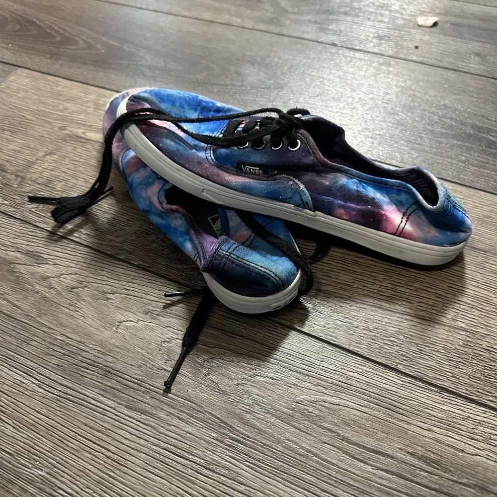 Vans Galaxy